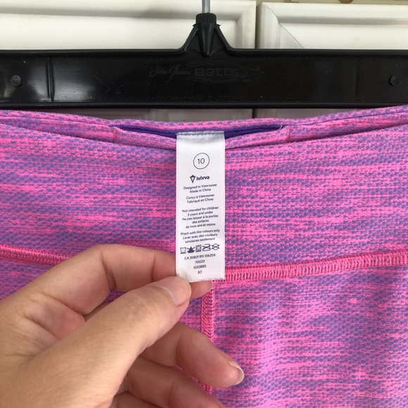 Ivivva by Lululemon reversible girls print leggings - Picture 13 of 14